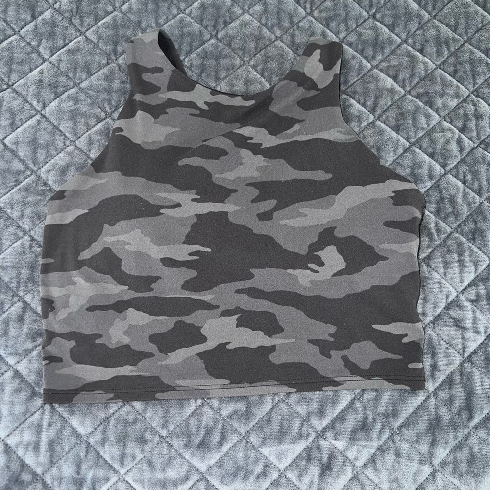Athleta Conscious Crop Top Women Small Gray Camo Powervita A-C Built In Bra B30